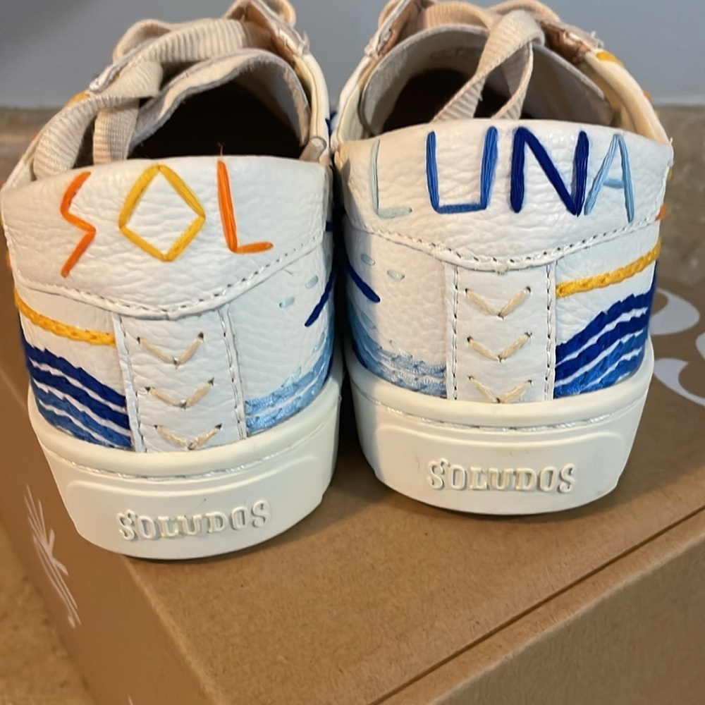 Soludos Cream Sneakers with Sun and Wave Design - Picture 2 of 6